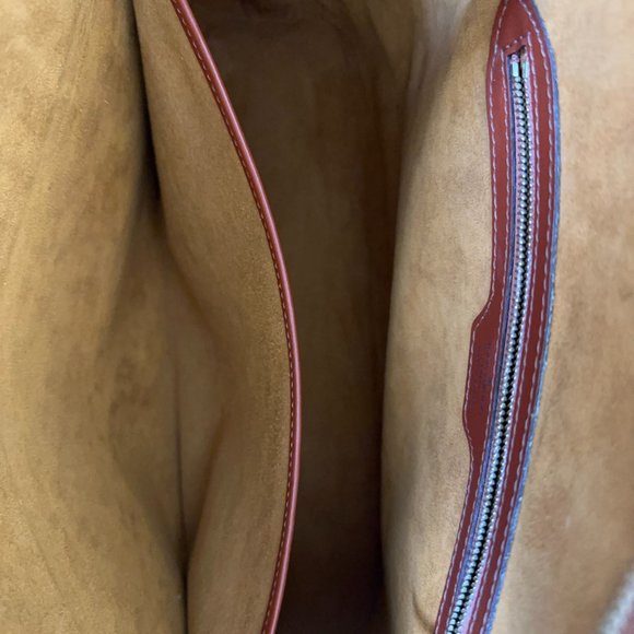 Louis Vuitton Vintage Epi Lussac Bag - Picture 6 of 12